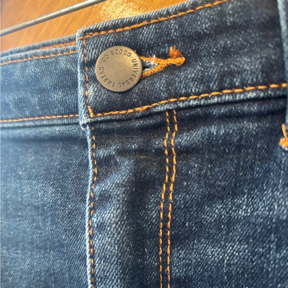 Universal Thread Blue Denim Women's Skirt - Picture 2 of 6
